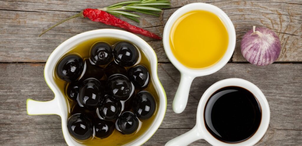 Olive Oil And Vinegar