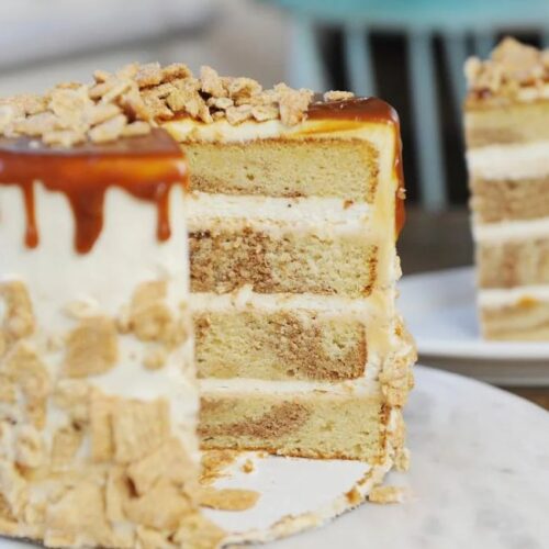 Homemade Simple Cinnamon Toast Crunch Cake Recipe BHT